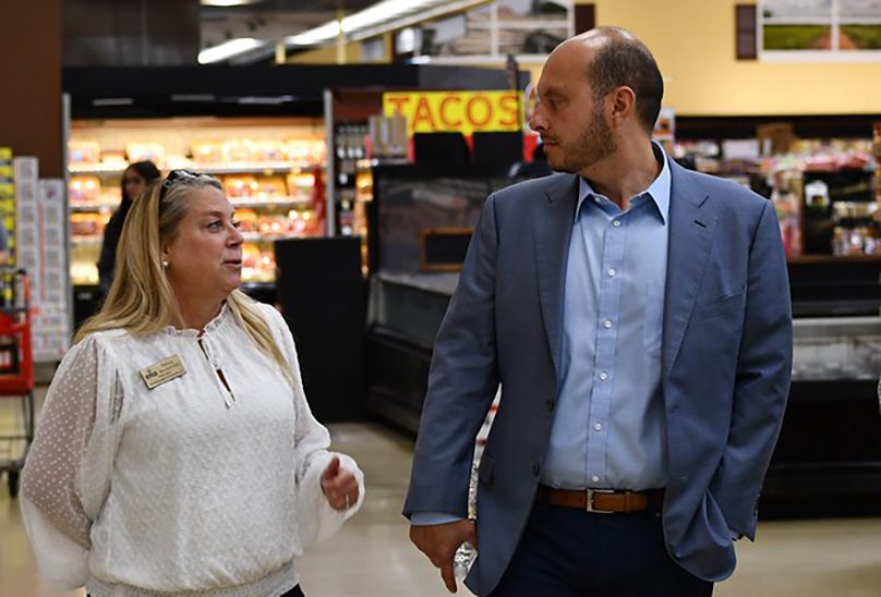 store-tours-3