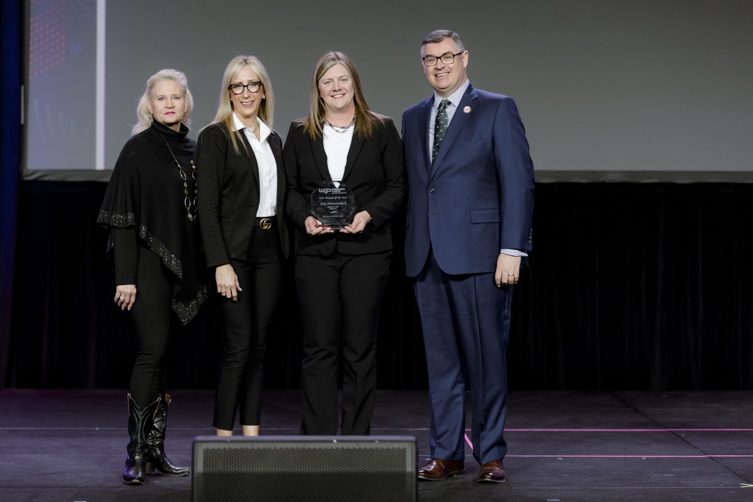 Amy Niemetscheck - Award Ceremony